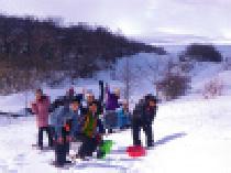 【週末アウトドア　自然満喫♪雪遊び＆そり＆スノーシュートレッキング体験】　社会人サークルFEAD