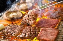 7/4(木)ジューシー焼肉飲み会交流パーティーin新宿【19時～】【定員80人】【禁煙】